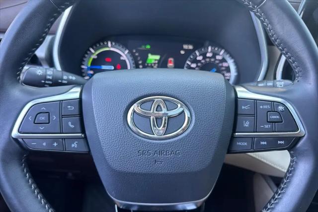 2021 Toyota Highlander Hybrid XLE