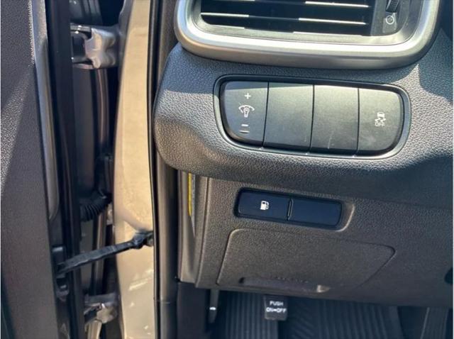 2018 Kia Sorento 3.3L LX