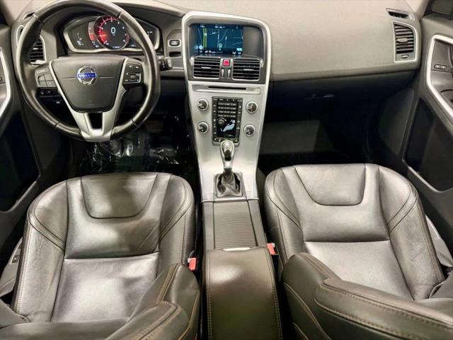 2017 Volvo XC60 T6 Dynamic