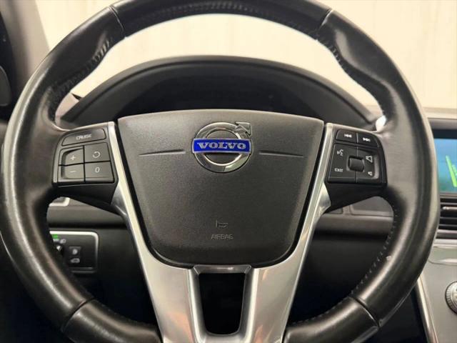 2017 Volvo XC60 T6 Dynamic
