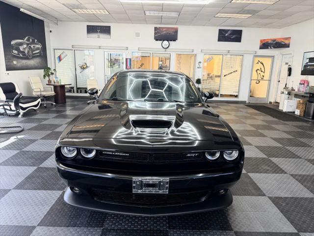 2016 Dodge Challenger SRT 392