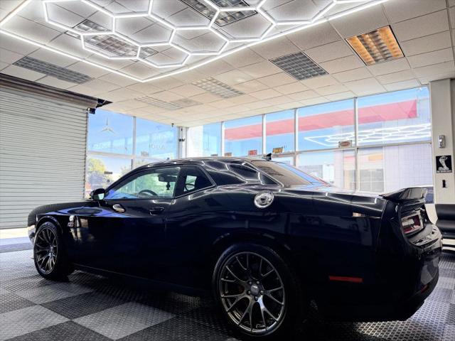 2016 Dodge Challenger SRT 392