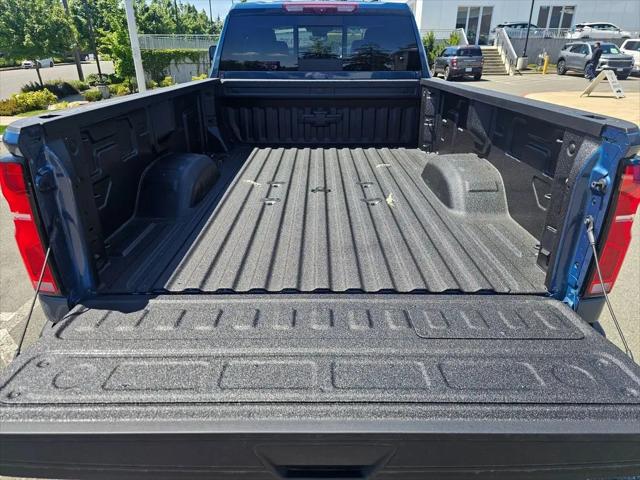 2026 Chevrolet Silverado 3500HD Crew Cab, Long Bed, LTZ Dual Rear Wheel, RWD