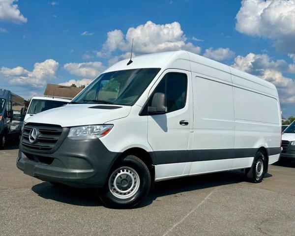 2021 Mercedes-Benz Sprinter 2500 High Roof I4