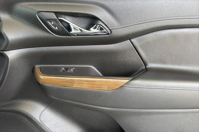 2020 GMC Acadia FWD SLE