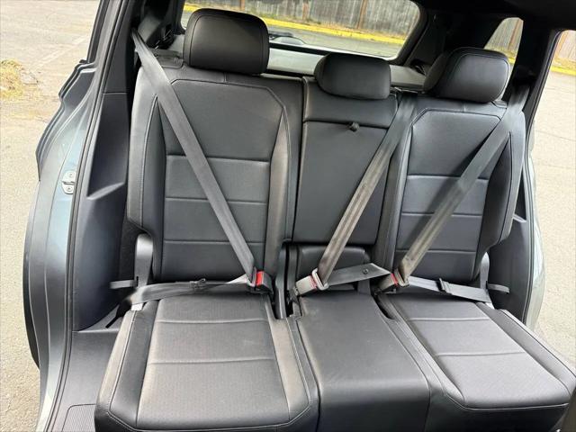 2020 Volkswagen Tiguan 2.0T SE R-Line Black
