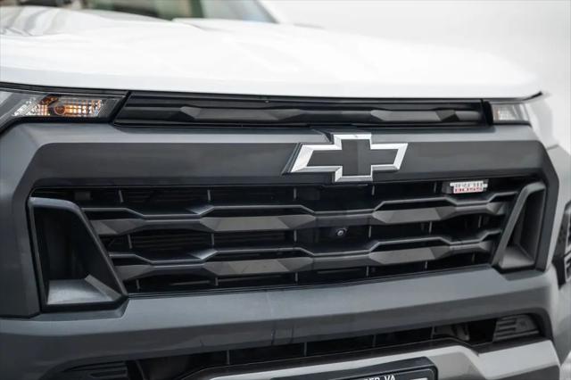 2023 Chevrolet Colorado 4WD Crew Cab Short Box Trail Boss
