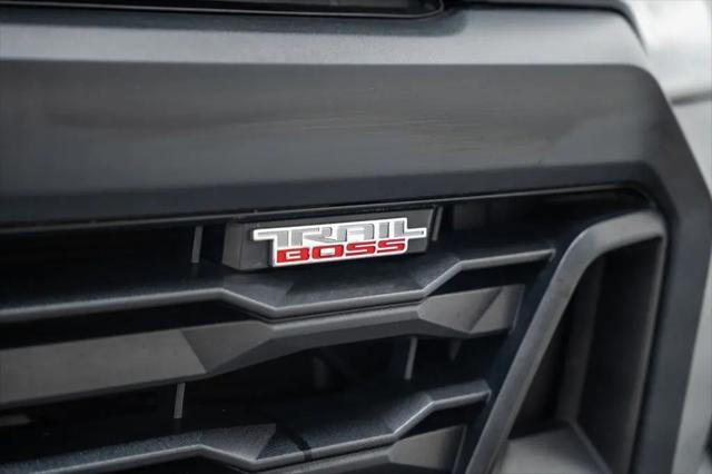 2023 Chevrolet Colorado 4WD Crew Cab Short Box Trail Boss
