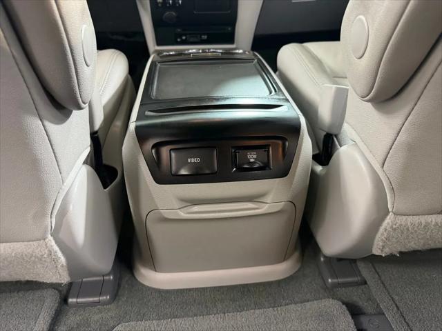 2017 Toyota Sienna XLE Premium 7 Passenger