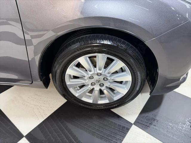 2017 Toyota Sienna XLE Premium 7 Passenger