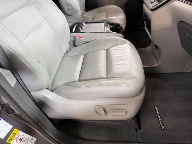 2017 Toyota Sienna XLE Premium 7 Passenger