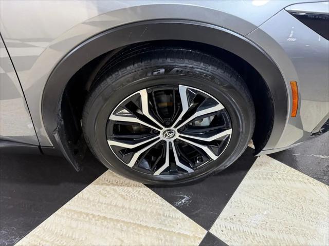 2024 Toyota Crown XLE