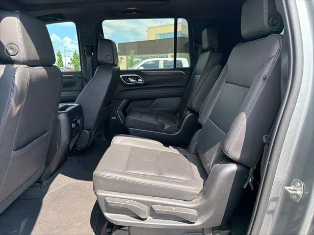 2023 Chevrolet Suburban 2WD LT