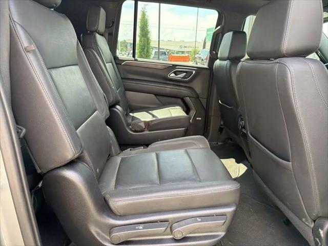 2023 Chevrolet Suburban 2WD LT