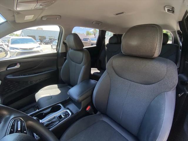 2019 Hyundai Santa Fe SE
