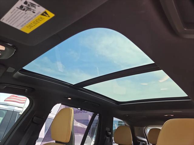 2024 Volvo XC90 B6 Ultimate Bright Theme 7-Seater
