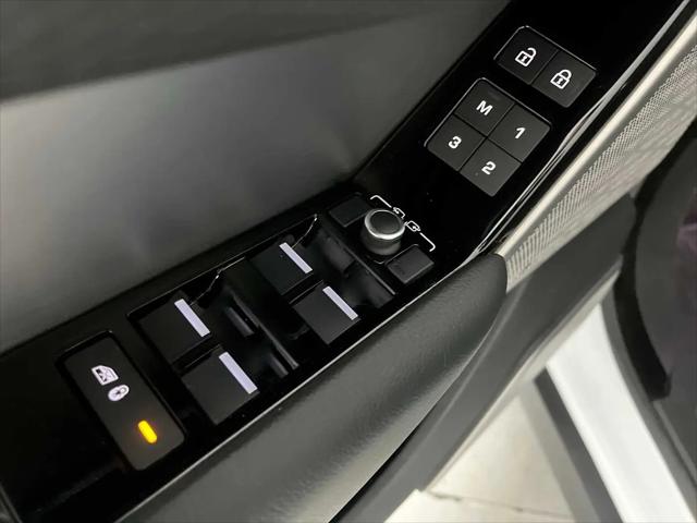 2021 Land Rover Range Rover Velar P250 R-Dynamic S