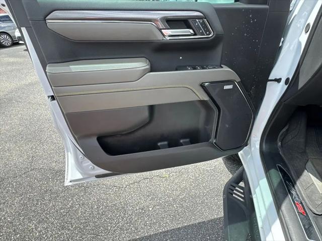 2024 Chevrolet Silverado 1500 4WD Crew Cab Short Bed ZR2