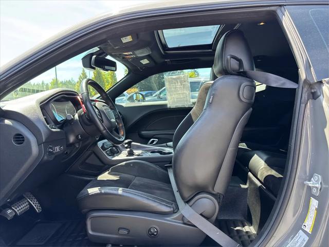 2018 Dodge Challenger 392 Hemi Scat Pack Shaker