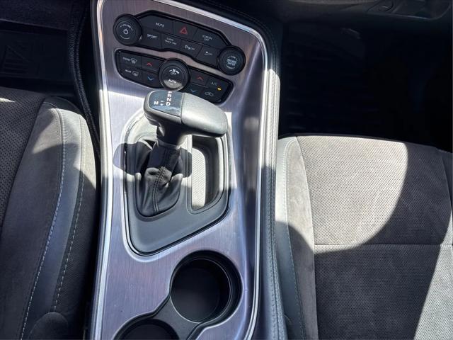 2018 Dodge Challenger 392 Hemi Scat Pack Shaker