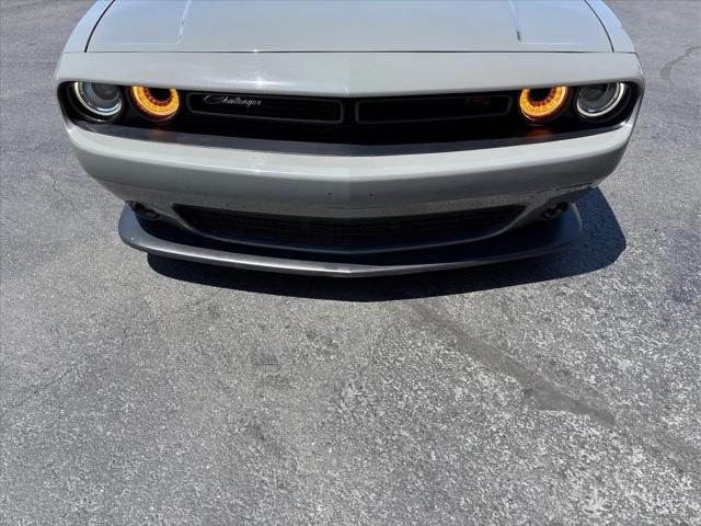 2018 Dodge Challenger 392 Hemi Scat Pack Shaker