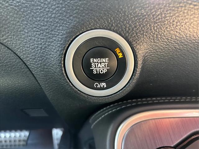 2018 Dodge Challenger 392 Hemi Scat Pack Shaker