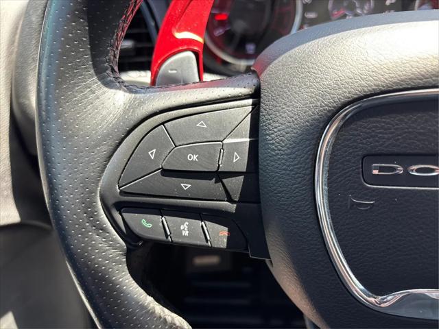 2018 Dodge Challenger 392 Hemi Scat Pack Shaker