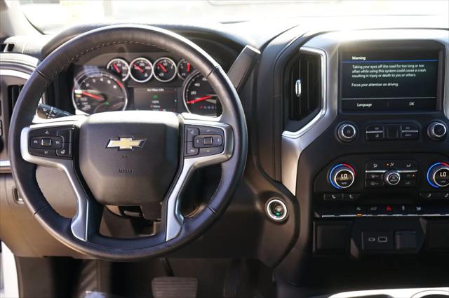 2022 Chevrolet Silverado 1500 4WD Crew Cab Short Bed LT with 2FL
