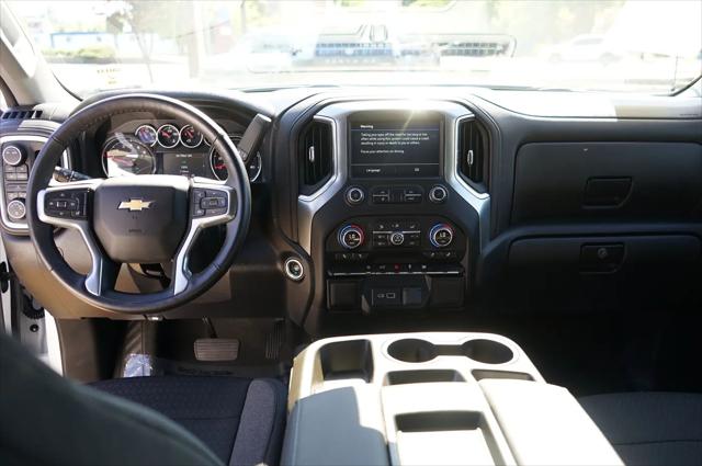 2022 Chevrolet Silverado 1500 4WD Crew Cab Short Bed LT with 2FL