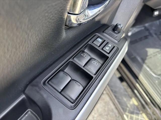 2020 Nissan Titan Crew Cab SV 4x2