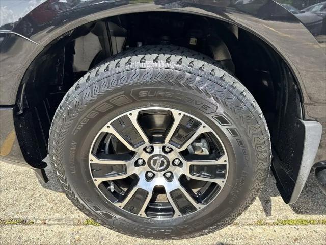 2020 Nissan Titan Crew Cab SV 4x2