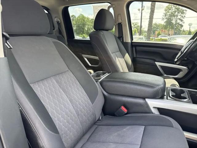 2020 Nissan Titan Crew Cab SV 4x2
