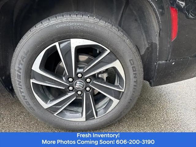 2025 Buick Enclave Sport Touring FWD