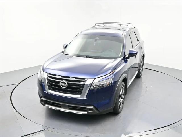 2025 Nissan Pathfinder Platinum FWD