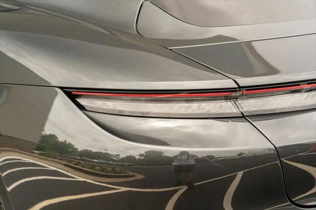 2023 Porsche Taycan Taycan