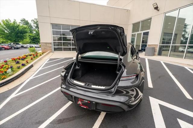 2023 Porsche Taycan Taycan