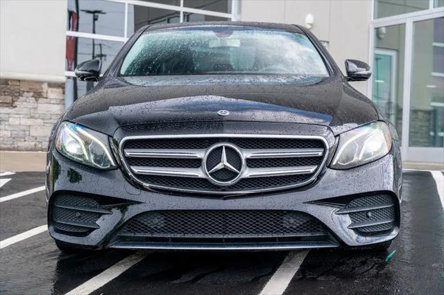 2018 Mercedes-Benz E-CLASS E 300 E 300