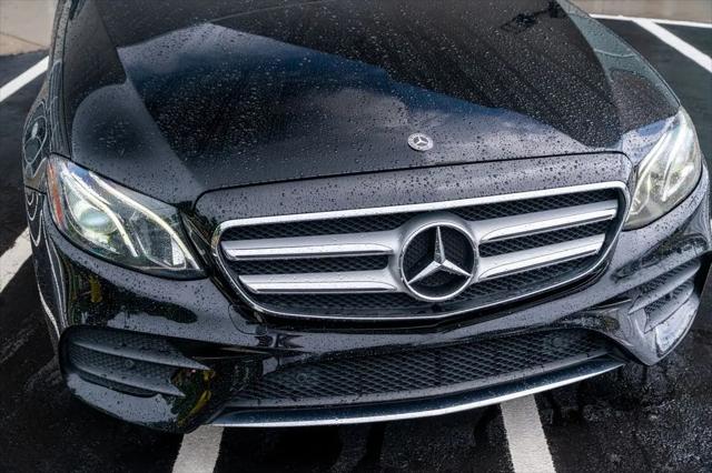 2018 Mercedes-Benz E-CLASS E 300 E 300