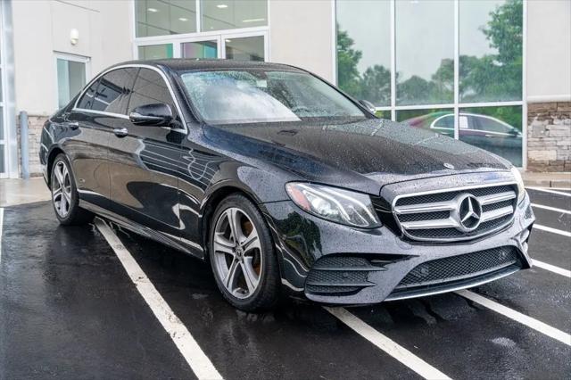 2018 Mercedes-Benz E-CLASS E 300 E 300