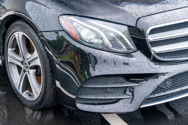 2018 Mercedes-Benz E-CLASS E 300 E 300
