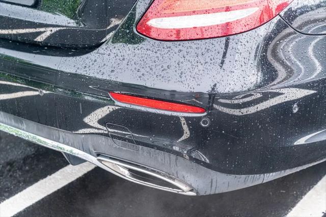 2018 Mercedes-Benz E-CLASS E 300 E 300