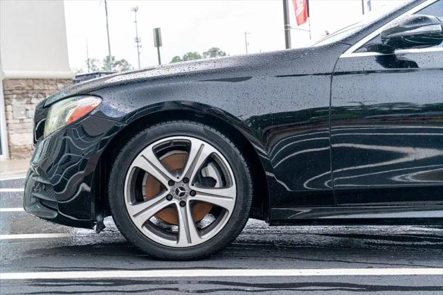 2018 Mercedes-Benz E-CLASS E 300 E 300