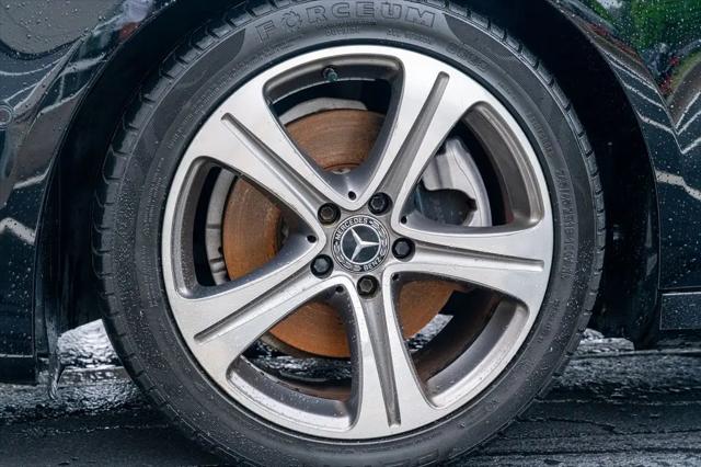 2018 Mercedes-Benz E-CLASS E 300 E 300
