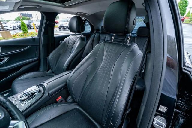 2018 Mercedes-Benz E-CLASS E 300 E 300