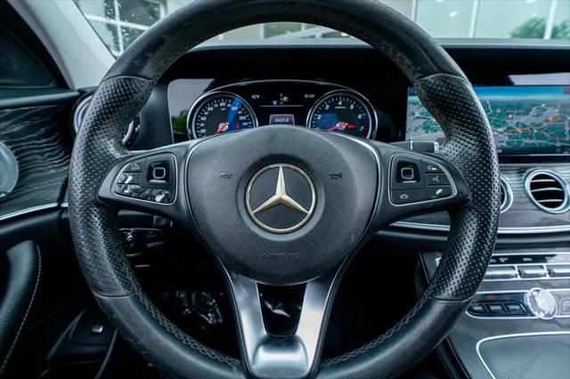 2018 Mercedes-Benz E-CLASS E 300 E 300