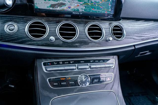 2018 Mercedes-Benz E-CLASS E 300 E 300