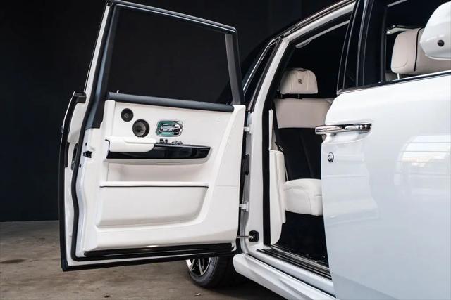 2022 Rolls-Royce Phantom Standard