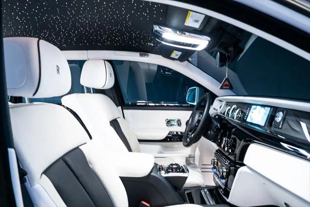 2022 Rolls-Royce Phantom Standard