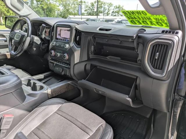 2020 GMC Sierra 1500 4WD Crew Cab Short Box Denali