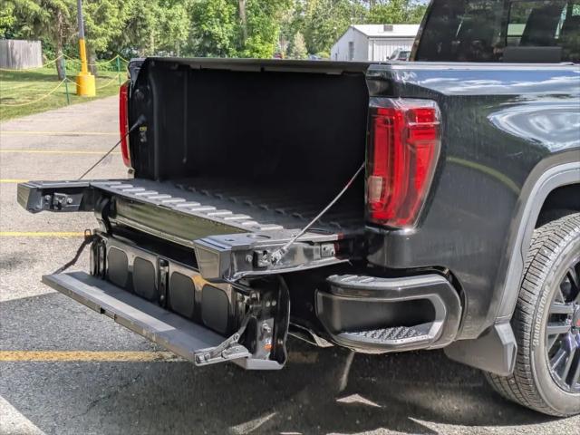 2020 GMC Sierra 1500 4WD Crew Cab Short Box Denali